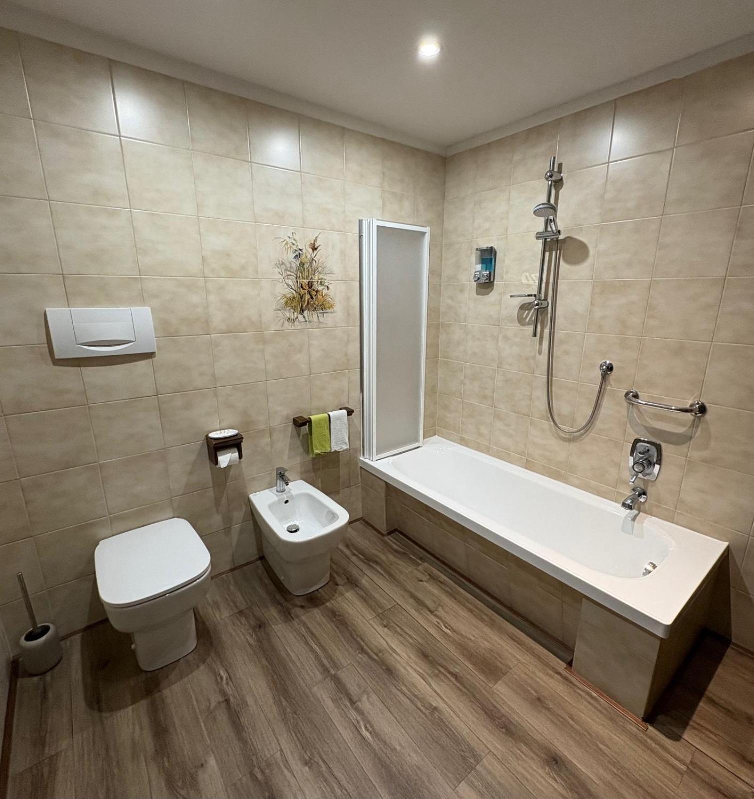 B&B Il Ciliegio Ломнаго Екстериор снимка